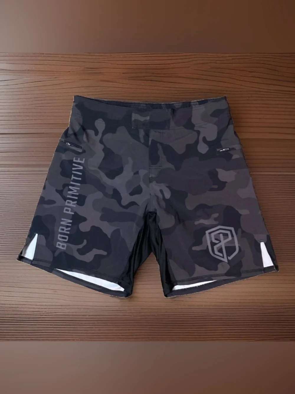 Born Primitive American Defender Shorts Men's Sz 34 Black Camo Gym Lightweight